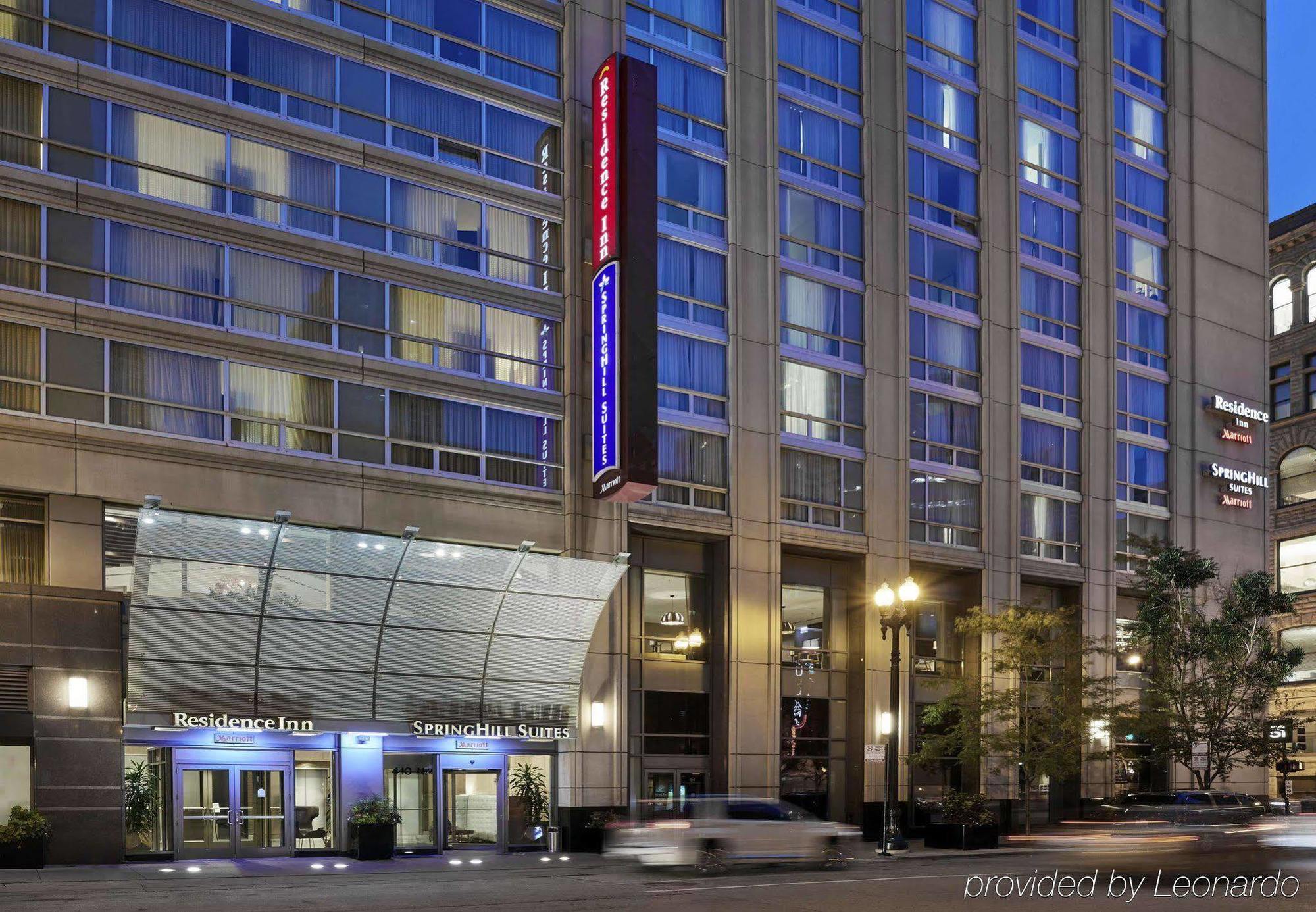 Springhill Suites Chicago Downtown/River North Exterior photo